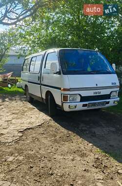 Микроавтобус Isuzu Midi 1987 в Соленом