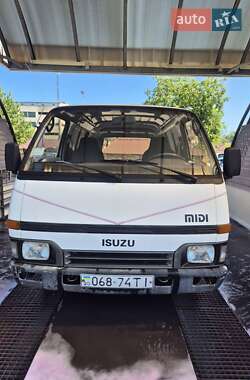 Минивэн Isuzu Midi 1994 в Львове