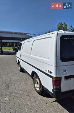 Минивэн Isuzu Midi 1994 в 