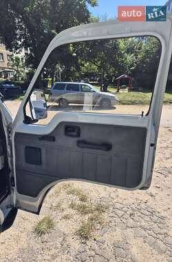 Минивэн Isuzu Midi 1994 в 