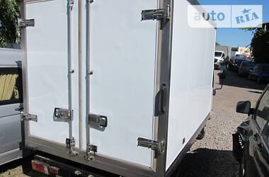 Вантажний фургон Isuzu NLR 2013 в 