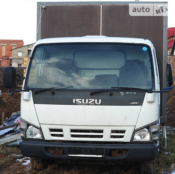 Грузовой фургон Isuzu NPR 2006 в Ровно