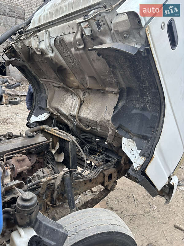 Борт Isuzu NQR 2008 в Києві