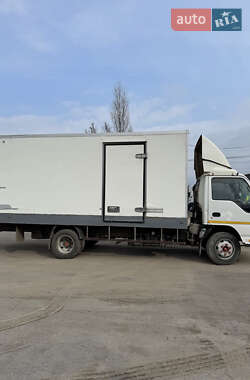 Грузовой фургон Isuzu NQR 2007 в 