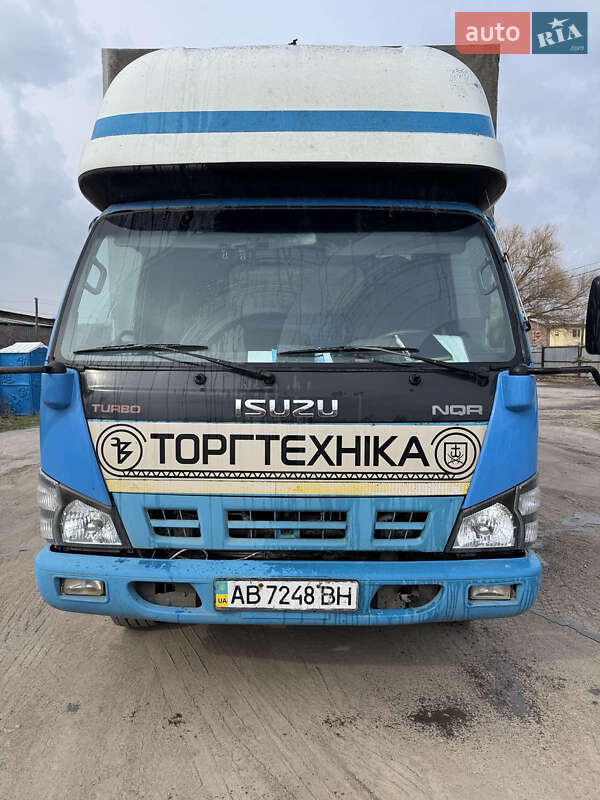 Вантажний фургон Isuzu NQR 2008 в 