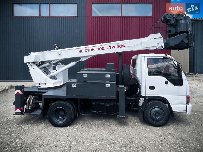 Автовишка Isuzu NQR 2006 в Дніпрі