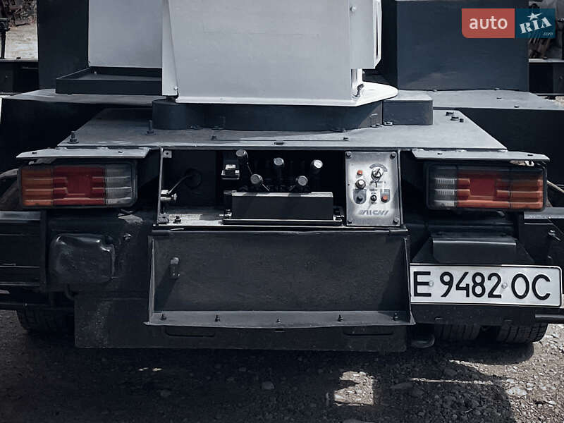 Автовишка Isuzu NQR 2006 в Дніпрі