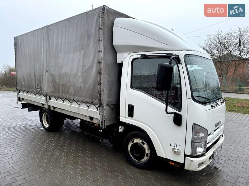 Тентованый Isuzu NRR 2012 в Коломые