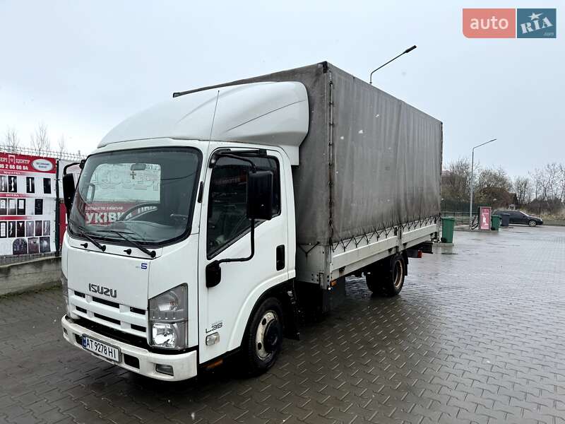 Тентованый Isuzu NRR 2012 в Коломые