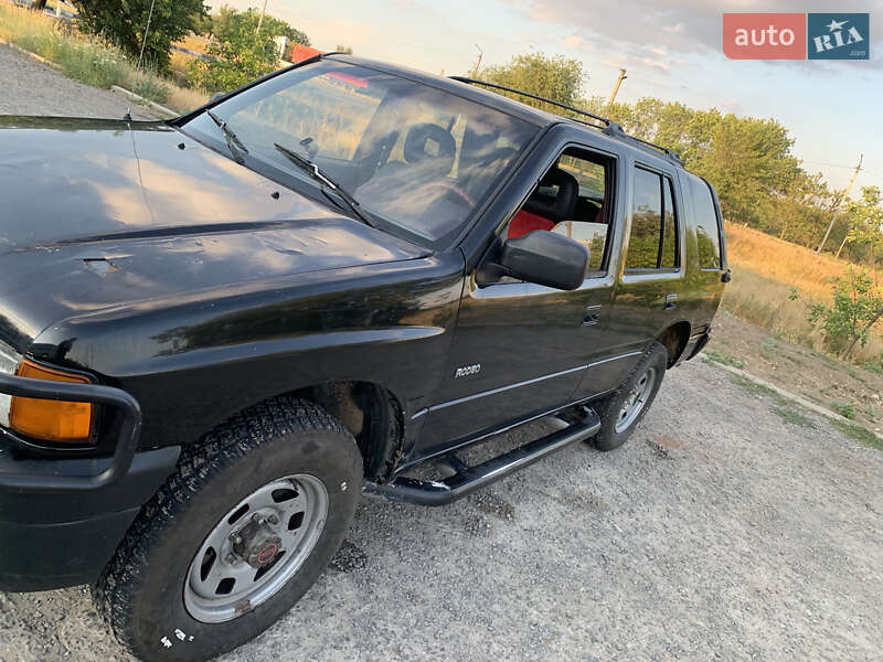 Позашляховик / Кросовер Isuzu Rodeo 1995 в Вознесенську