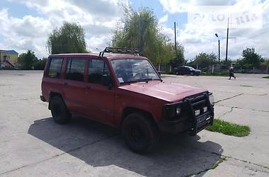 Внедорожник / Кроссовер Isuzu Trooper 1988 в Ладыжине