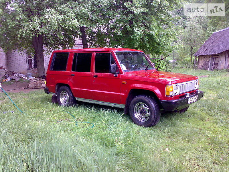 Позашляховик / Кросовер Isuzu Trooper 1986 в Сумах фото 3 Позашляховик / Кросовер Isuzu Trooper 1986 в Сумах