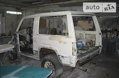 Внедорожник / Кроссовер Isuzu Trooper 1990 в Полтаве