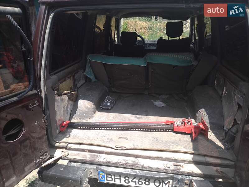 Седан Isuzu Trooper 1990 в Кодыме