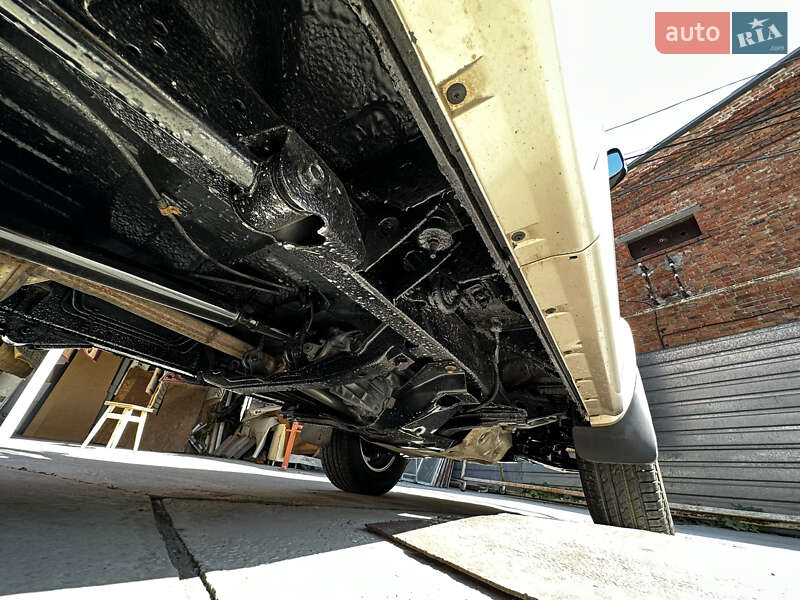 Внедорожник / Кроссовер Isuzu Trooper 2002 в Сумах