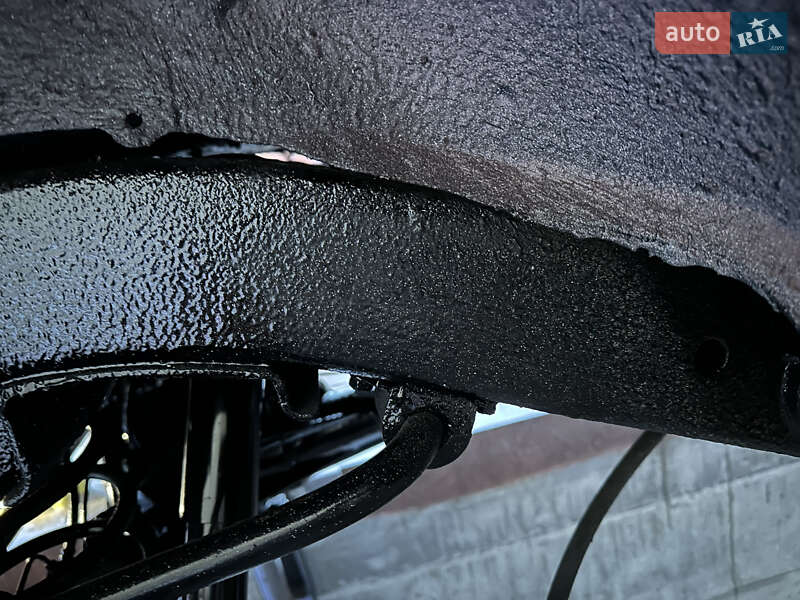 Внедорожник / Кроссовер Isuzu Trooper 2002 в Сумах