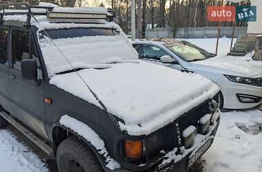 Внедорожник / Кроссовер Isuzu Trooper 1988 в 