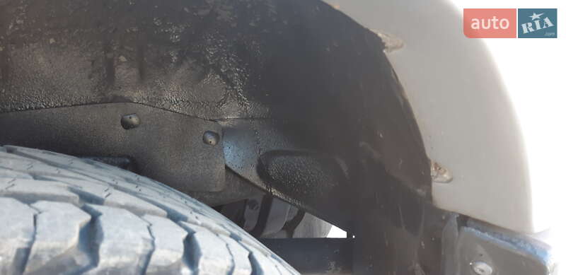 Внедорожник / Кроссовер Isuzu Trooper 1995 в Черновцах