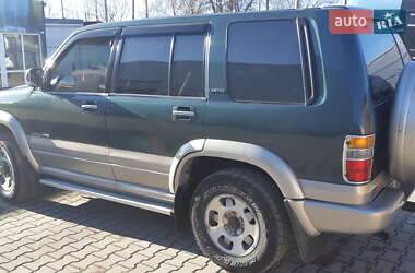 Внедорожник / Кроссовер Isuzu Trooper 1995 в 