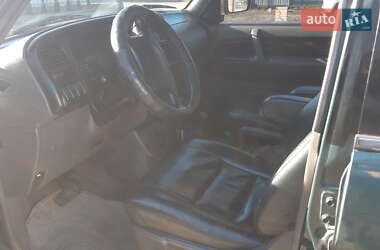 Внедорожник / Кроссовер Isuzu Trooper 1995 в 