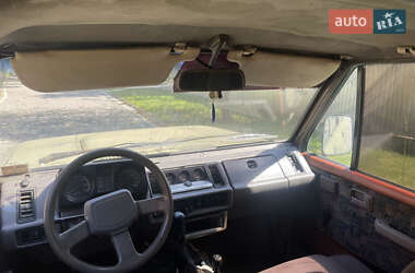 Внедорожник / Кроссовер Isuzu Trooper 1991 в 