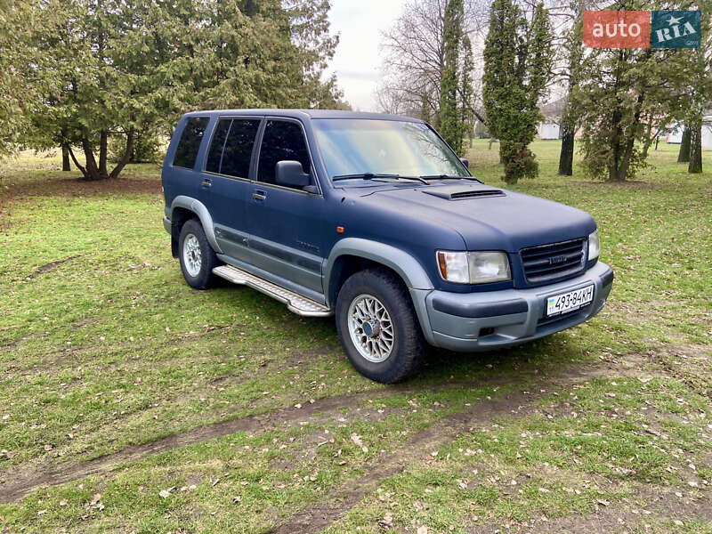 Isuzu Trooper 1998