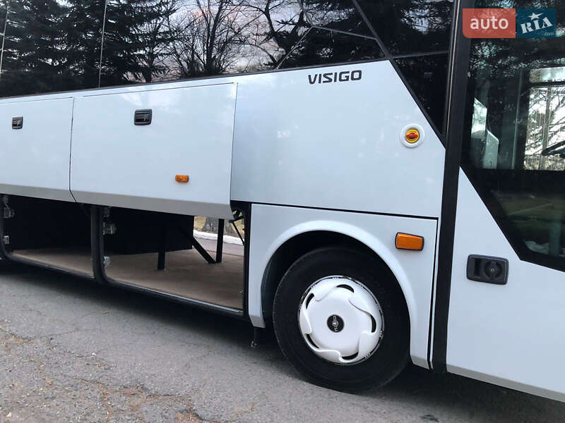 Туристический / Междугородний автобус Isuzu Visigo 2013 в Умани
