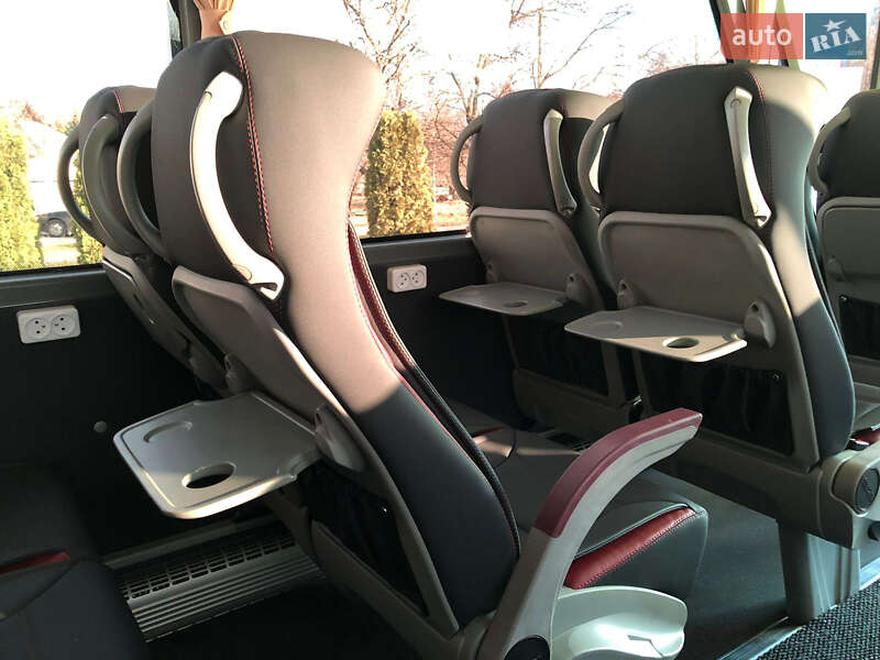 Туристический / Междугородний автобус Isuzu Visigo 2013 в Умани