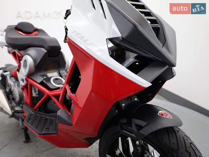 Мотороллер Italjet Dragster 2023 в Гнивани фото 12 Мотороллер Italjet Dragster 2023 в Гнивани