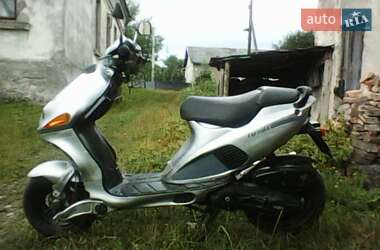 Скутер Italjet Formula 2000 в 