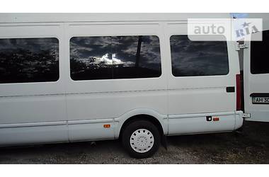 Микроавтобус Iveco 35C13 2000 в Мариуполе