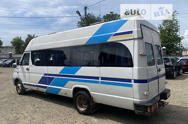 Микроавтобус Iveco 35C13 1999 в Стрые