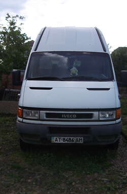 Грузовой фургон Iveco 35C13 2004 в Рогатине