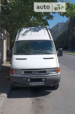Грузовой фургон Iveco 35S13 2000 в Одессе