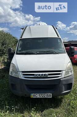 Грузовой фургон Iveco Daily груз. 2007 в Луцке