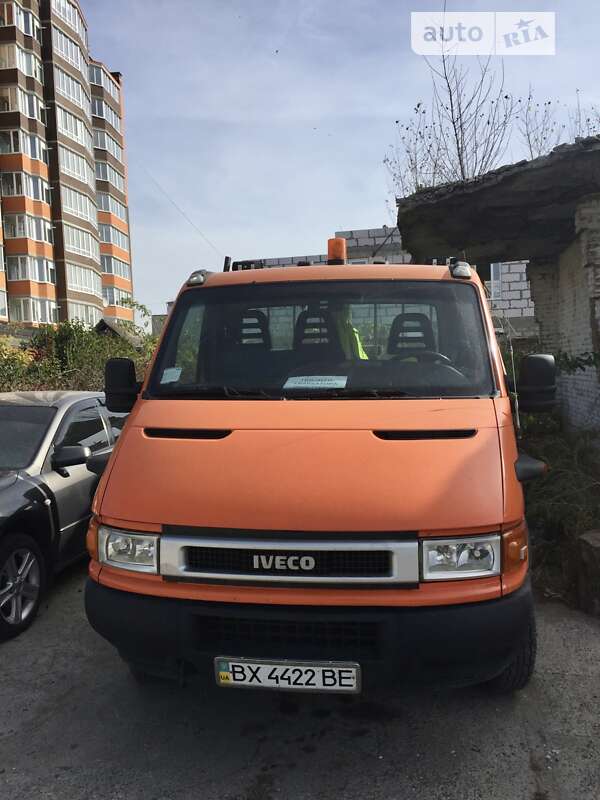 Евакуатор Iveco Daily груз. 2003 в Волочиську