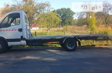 Эвакуатор Iveco Daily груз. 2004 в Костополе