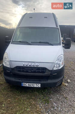 Грузовой фургон Iveco Daily груз. 2012 в Львове