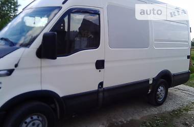 Минивэн Iveco Daily пасс. 2005 в Черновцах