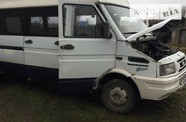 Автобус Iveco Daily пасс. 1999 в Рожнятові