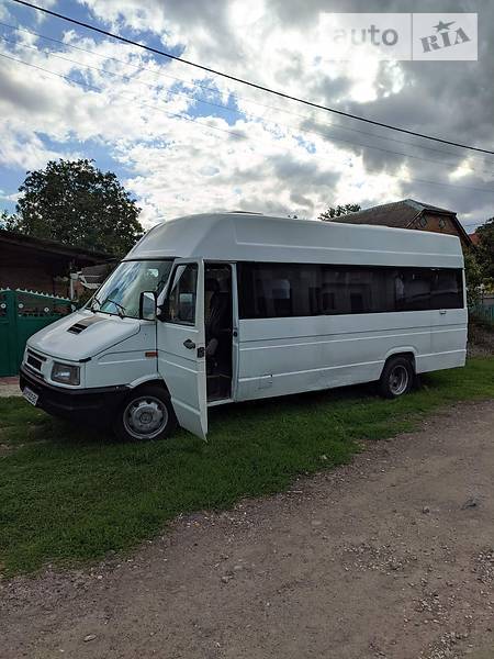 Мікроавтобус Iveco Daily пасс. 1999 в Бердичеві