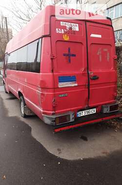 Приміський автобус Iveco Daily пасс. 2000 в Херсоні