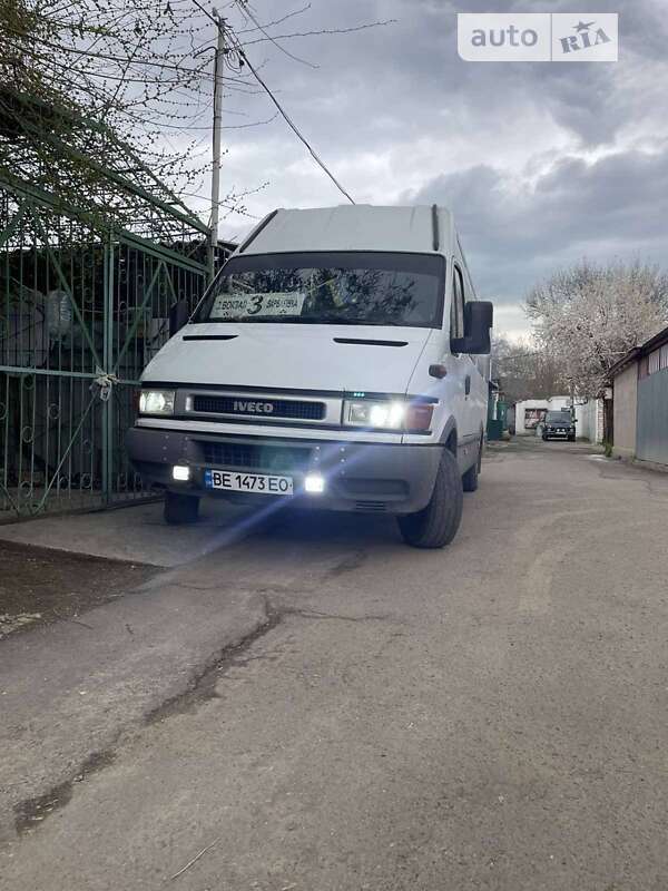Iveco Daily пасс. 2002