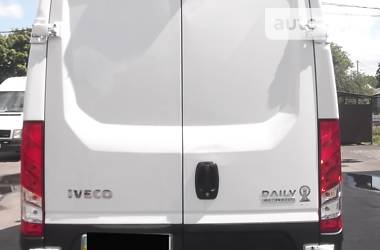 Грузовой фургон Iveco Daily 2016 в 