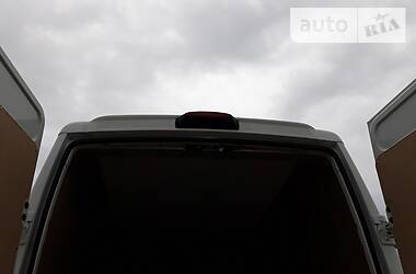Грузовой фургон Iveco Daily 2013 в 
