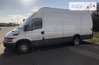 Грузопассажирский фургон Iveco Daily 2003 в 