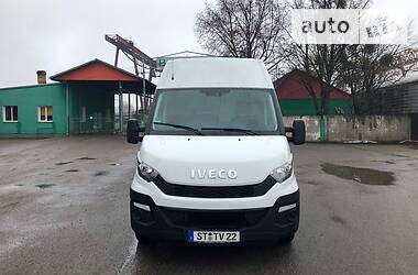 Грузовой фургон Iveco Daily 2016 в 