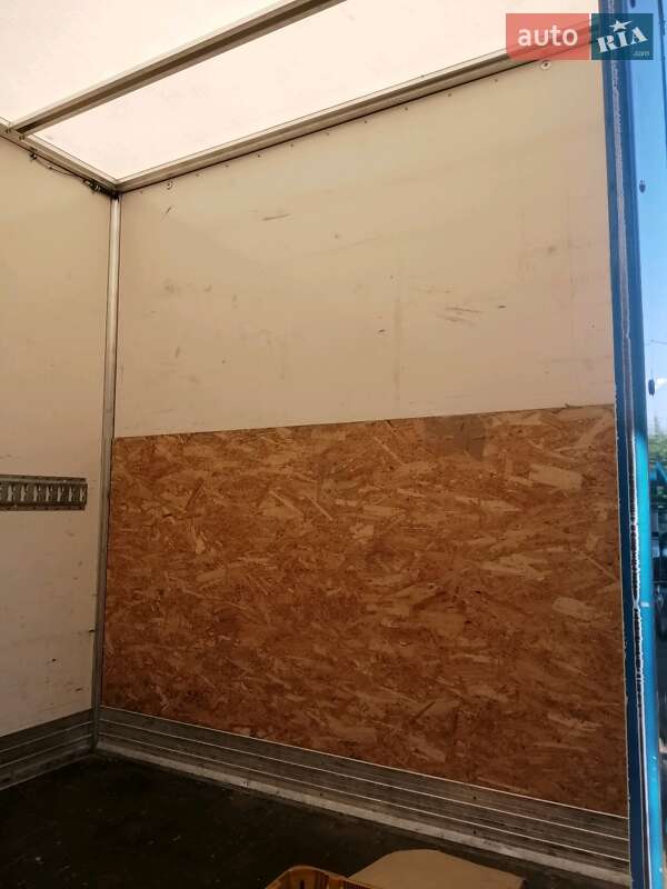 Вантажний фургон Iveco Daily 2016 в Чернігові