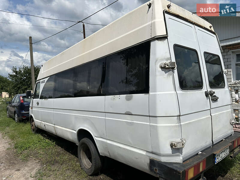 Мікроавтобус Iveco Daily 1997 в Житомирі фото 2 Мікроавтобус Iveco Daily 1997 в Житомирі