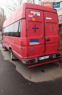 Пригородный автобус Iveco Daily 2000 в 